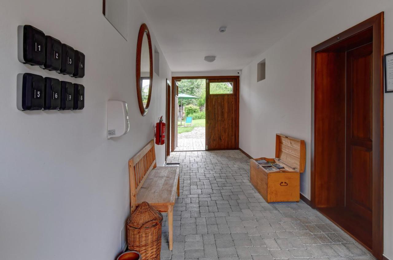Na Letnim Byte Kourim Exterior photo
