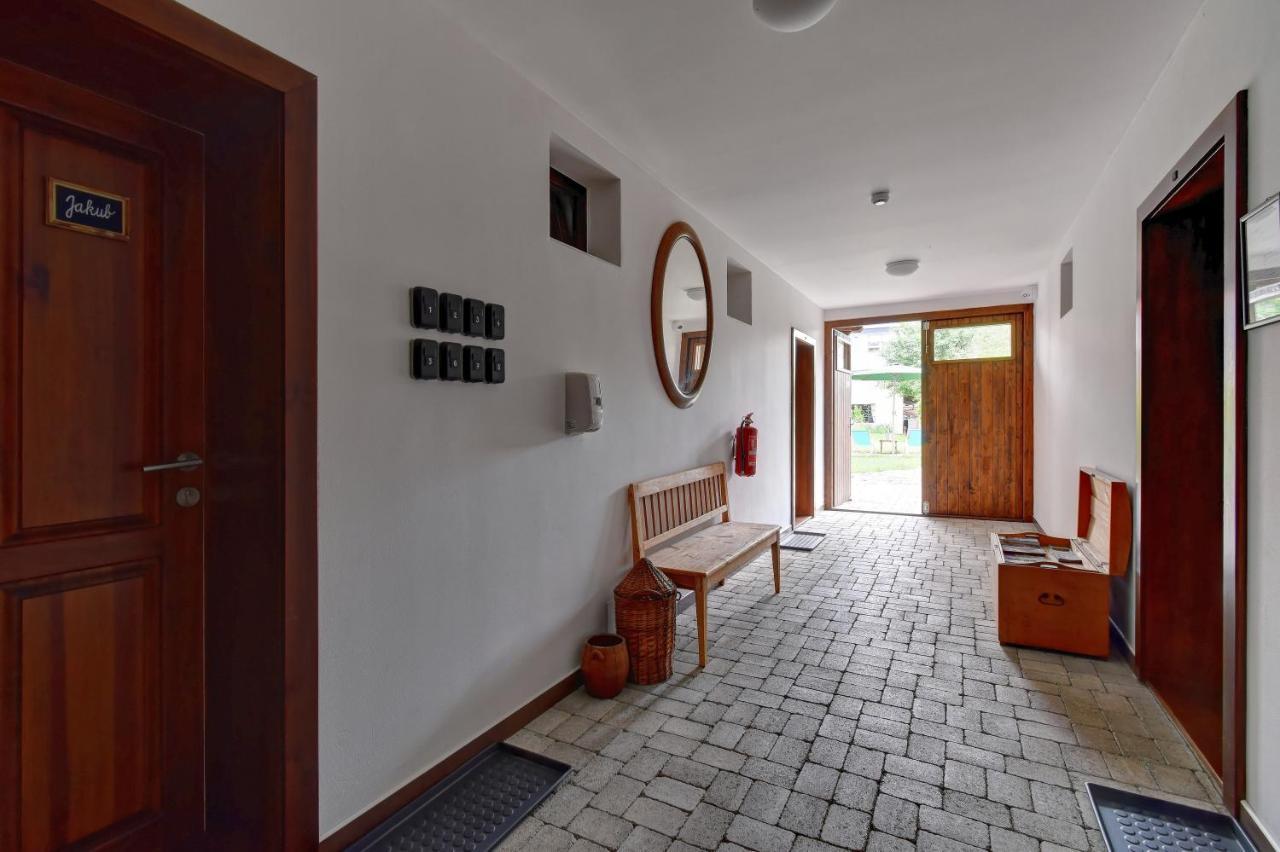 Na Letnim Byte Kourim Exterior photo